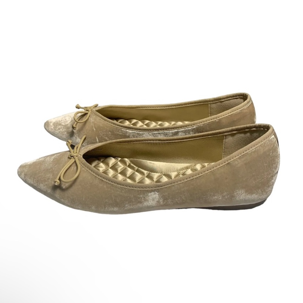 Birdies Women’s Goldfinch Ballet Flats Champagne Velvet Pointed Toe 8.5